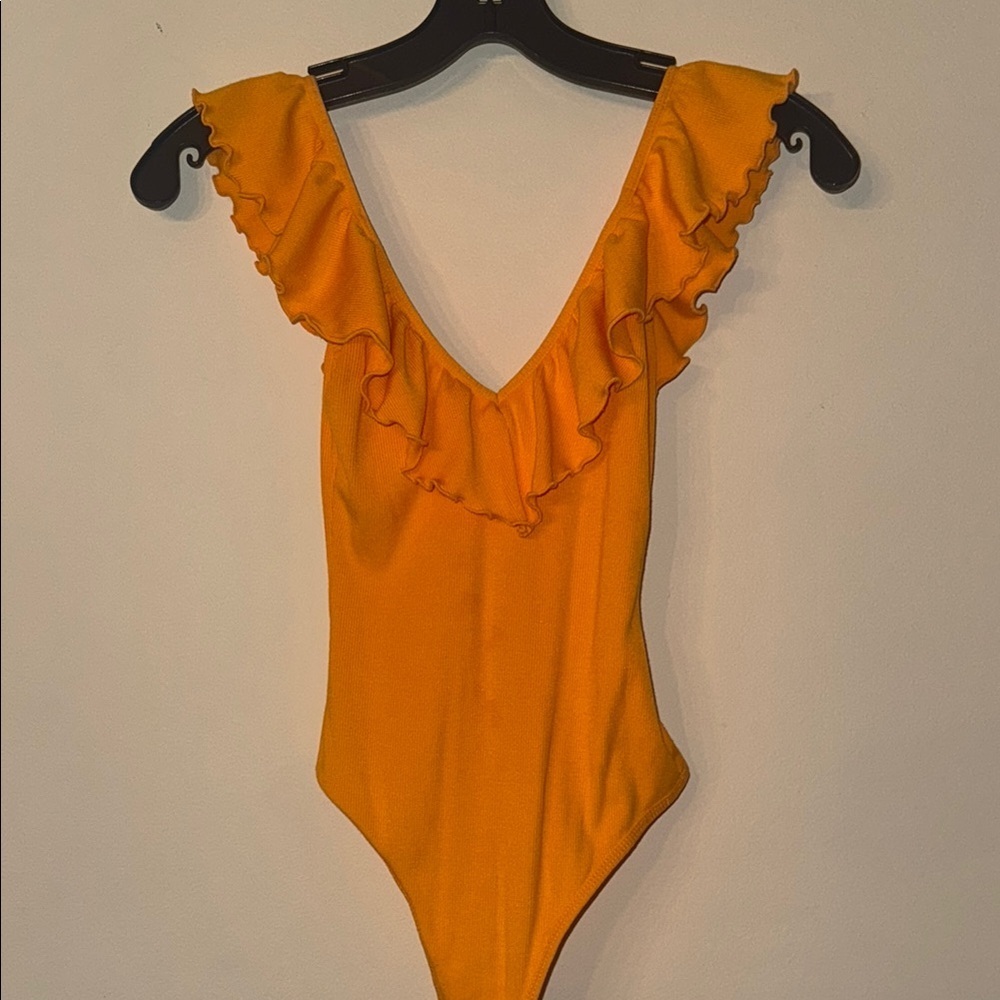 Wilfred Yellow Ruffle Detail Bodysuit Top - Picture 3 of 3